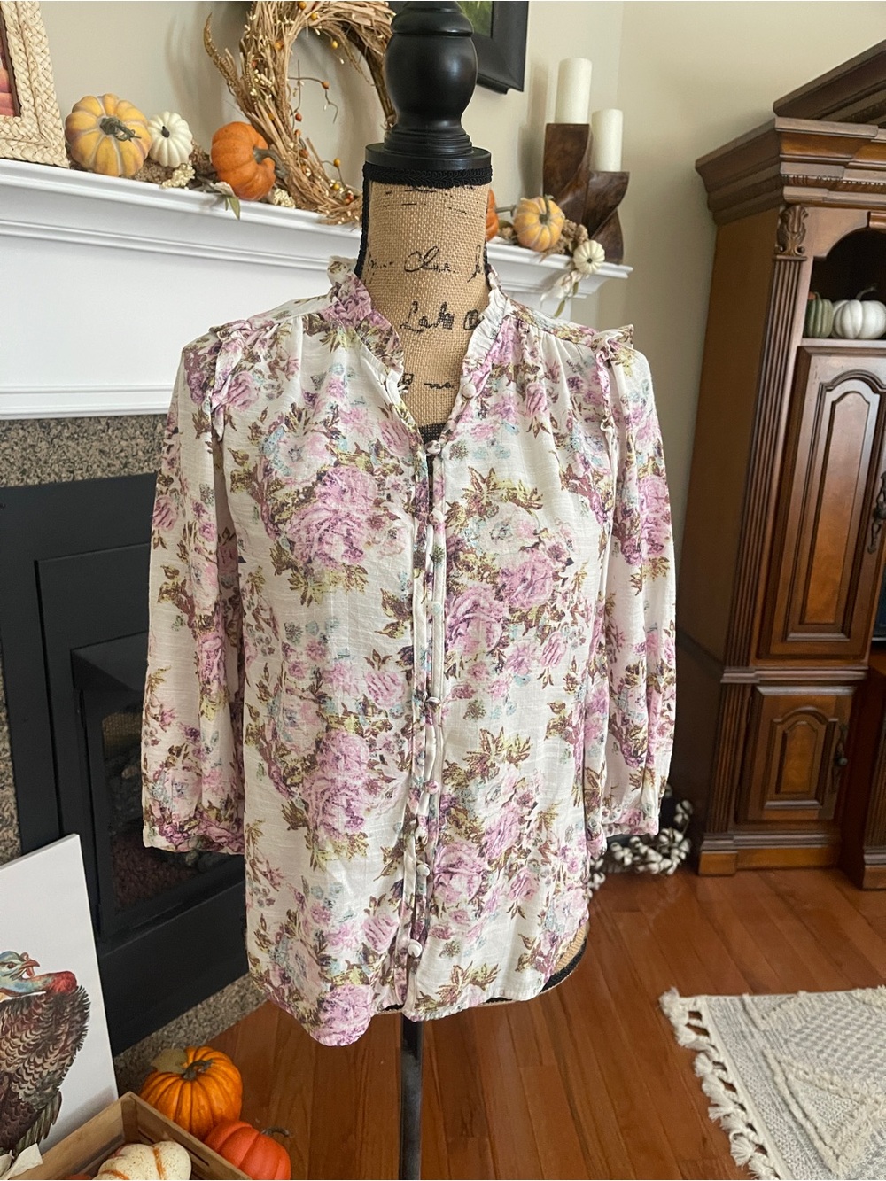 LC Lauren Conrad Pastel Floral Purple Green Button Up Blouse Top Shirt Small